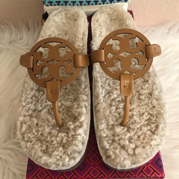 Tory Burch Miller Sandals Cloud Shearling Size 7, 8, 8.5, 9, 9.5, 10 - Picture 2 of 16